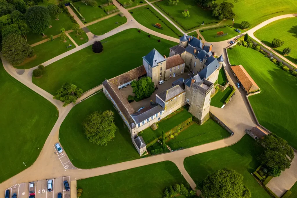 Château Dauphin accessible